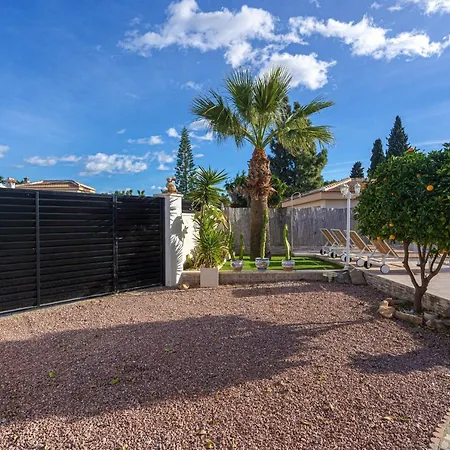 Casa Velazquez روخاليس