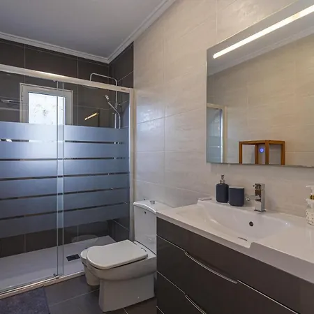 Casa Velazquez فيلة روخاليس